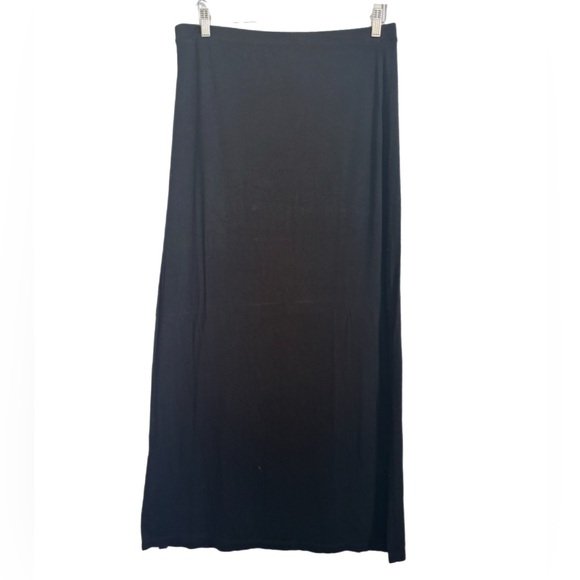 M Black Skirt with side slit, White House Black Market - Picture 2 of 6